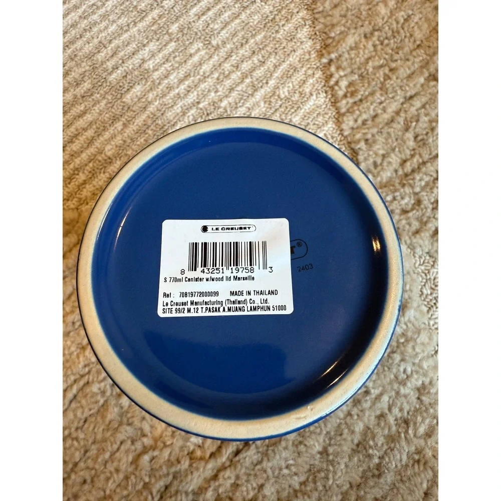 Le Creuset Marseille Blue‎ Stoneware Storage Canister with Wooden Lid Small 22oz